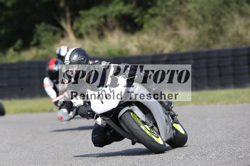 /45 10.08.2025 Plüss Moto Sport ADR/Freies Fahren/722